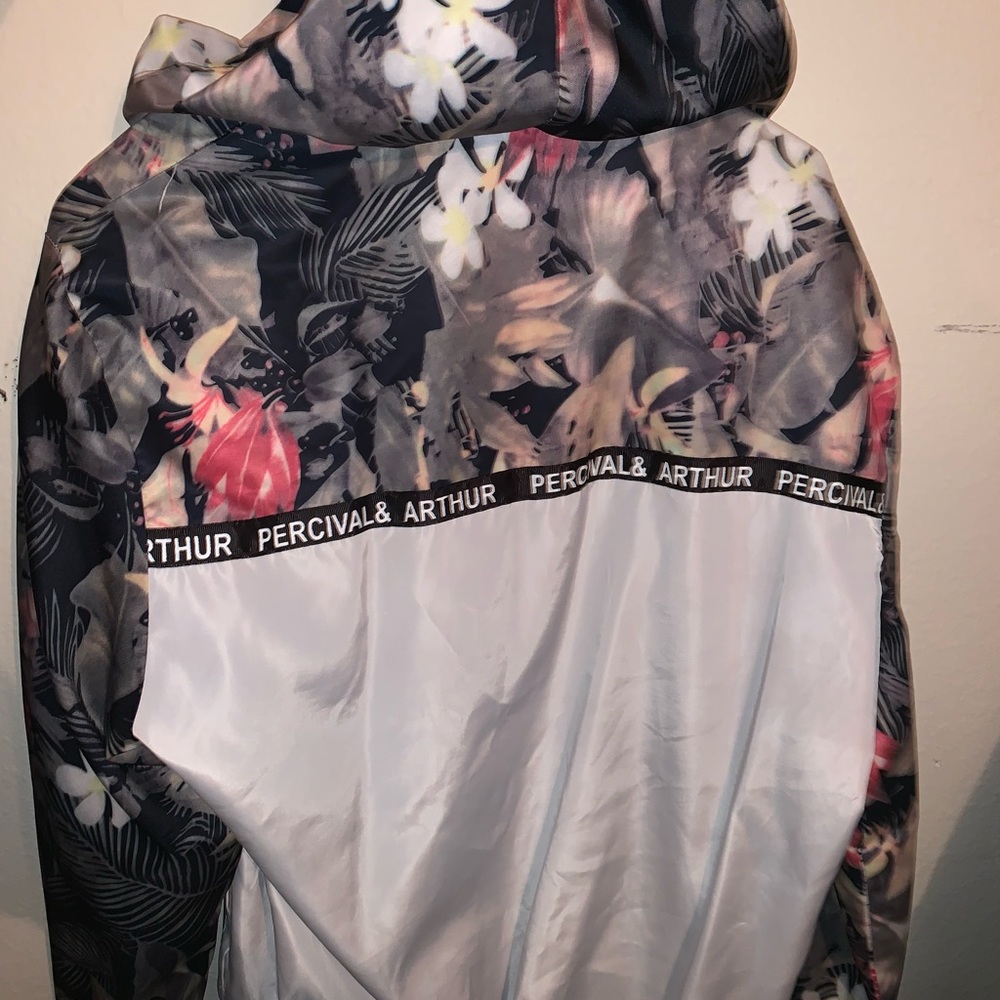 Windbreaker - Picture 2 of 2